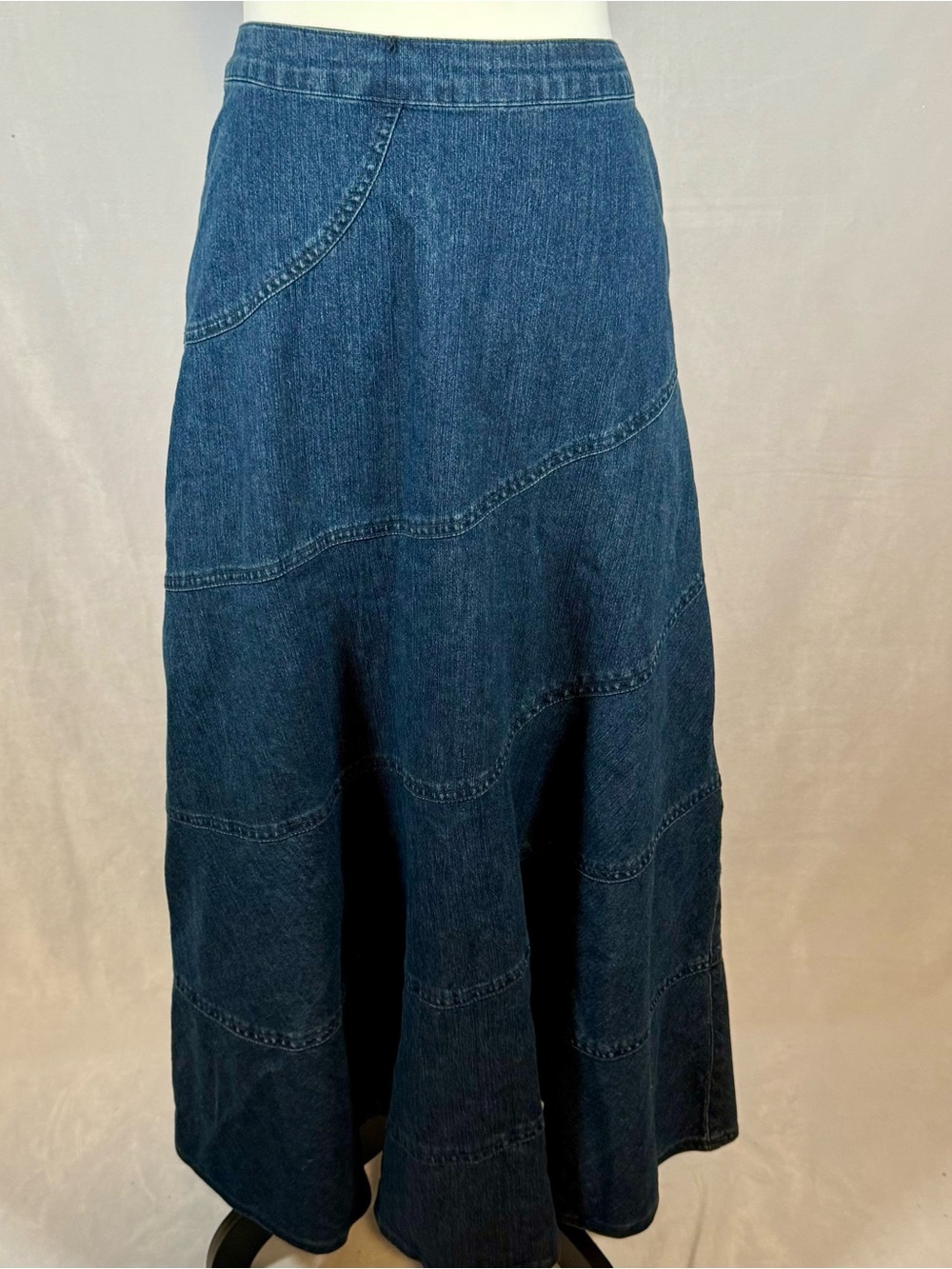 VINTAGE Y2K-era Baccini denim paneled maxi skirt size 6